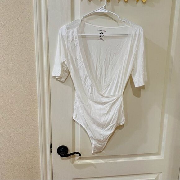 Free People Bodysuit NWOT Size small - Picture 2 of 6